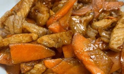 Ăn món này càng nhiều, mắt càng sáng, cách ngày ăn một lần, sẽ bổ gan, sáng mắt, nhuận lá lách và dạ dày, giúp người trẻ già tràn đầy sinh lự