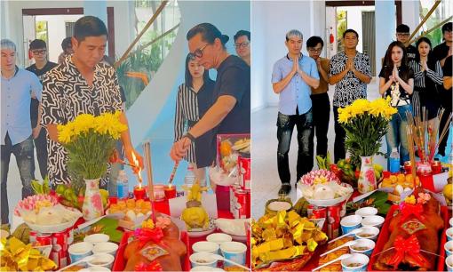 Hồ Hoài Anh bất ngờ tái xuất, đi cúng Tổ nghề sân khấu, dung mạo thế nào sau hơn 1 năm ở ẩn?