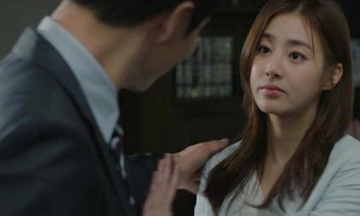 Trong buổi hẹn hò đầu tiên, hành vi nào của đàn ông khiến phụ nữ 'khó chịu' nhất? 4 điều này xếp hạng cao