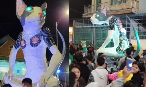Đèn Trung thu 'Mèo Thần Tài' có gì mà 'nổi như cồn' khắp mạng xã hội?