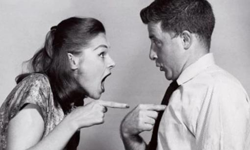 Nhiều cặp đôi vẫn chọn ở bên nhau dù mối quan hệ không hạnh phúc, vì sao?