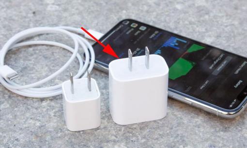 Cục sạc nhanh khác gì so với cục sạc thông thường mà có giá đắt hơn, liệu có làm điện thoại nhanh hỏng? 