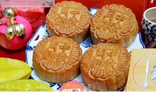 Sau Trung thu, bánh trung thu không bán được sẽ đi về đâu? Quản lý siêu thị tiết lộ: Tôi đã 'tẩu tán' đến 4 địa điểm này 