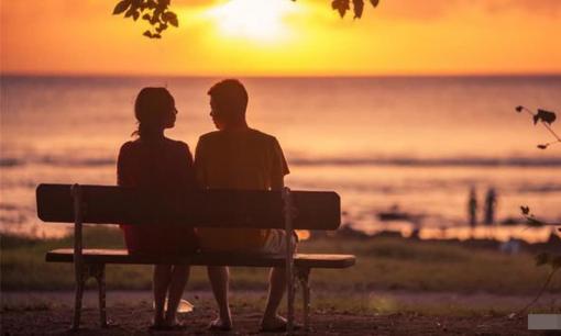 Cách chinh phục đàn ông, tốt nhất phụ nữ: Đừng chủ động