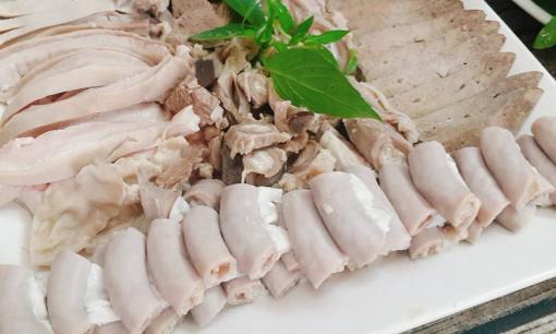 Muốn luộc lòng giòn ngon, trắng thơm tham khảo ngay bí quyết của đầu bếp nhà hàng 