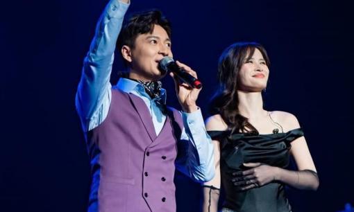 Cả bầu trời thanh xuân ùa về với màn tái hợp của Đông Nhi và Ngô Kiến Huy