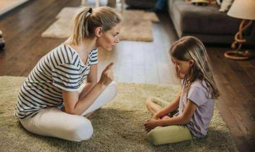 Thứ trong gia đình thường bị cha mẹ đánh giá thấp nhưng tác động vô cùng lớn tới con cái, chuyên gia cảnh báo 