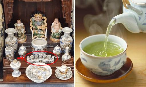 Nước cúng trên bàn thờ nên dùng nước đun sôi hay nước lã? Nhiều người chưa nắm rõ