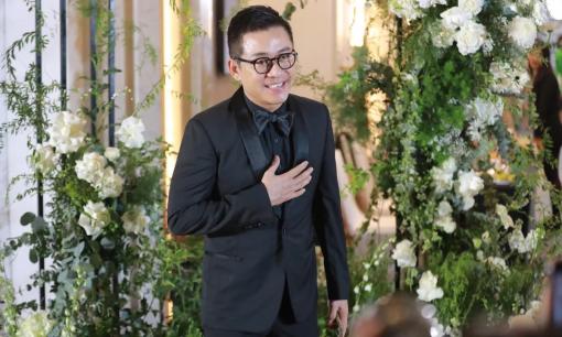 Tuấn Hưng khiến khách mời trong đám cưới Đoàn Văn Hậu nức lòng với hit mới đầy ý nghĩa