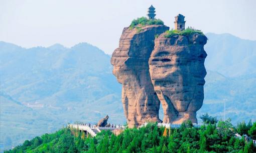 Ngôi chùa cổ bí ẩn trên đỉnh núi cao chót vót ở Hà Bắc, ai cũng thắc mắc không có đường lên thì xây dựng như thế nào? 