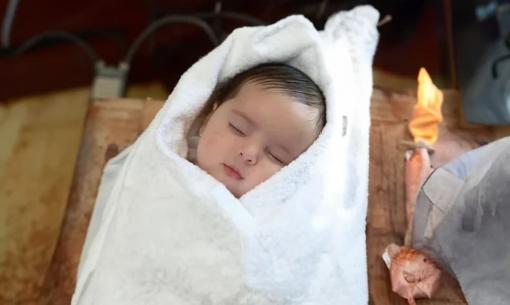 Muốn biết trẻ sơ sinh lớn lên có thành tài, thông minh hay không nhìn ngay vào 6 điểm này