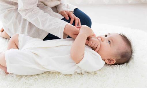 Trẻ bị nghẹt mũi nhưng không chảy nước mũi, bố mẹ cần làm gì giữa những ngày mùa Đông rét mướt này?