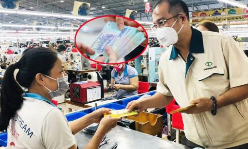 Tết Dương lịch 2024 làm thêm giờ được hưởng tiền gấp bao nhiêu lần? Liệu có phải đóng thuế thu nhập cá nhân 