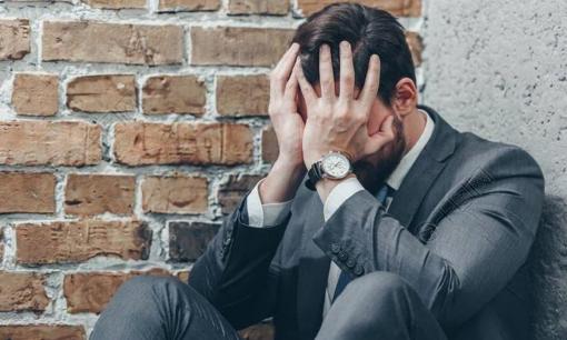 Nỗi buồn lớn nhất của đàn ông tuổi trung niên là gì? 'Áp lực vô hình này' khiến tôi dần đánh mất chính mình