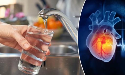 Người trung niên, người già hãy uống 3 ly 'nước cứu mạng' vào mùa đông! Tránh xa tai nạn và cái chết đột ngột