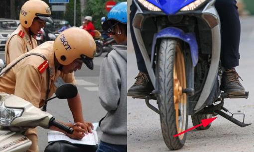 Quên gạt chân chống xe có bị CSGT xử phạt không? 