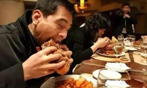 Người tuổi thọ ngắn sẽ có ba thói quen xấu khi ăn uống, hy vọng bạn không mắc phải!