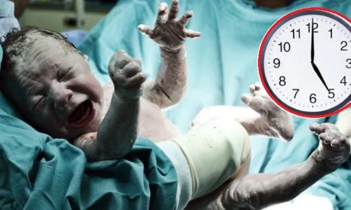 Là trai hay gái nếu sinh đúng 4 khung giờ này lớn lên đều thành tài, công danh rực rỡ, cha mẹ hưởng phúc