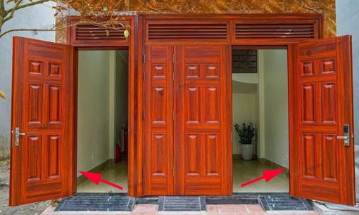 Các cụ dặn kỹ: 'Một nhà mở hai cửa, cả của lẫn người khó vẹn toàn', đó là cửa nào?