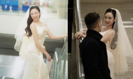 Diễn viên Kim Oanh 'Những cô gái trong thành phố' bất ngờ tung ảnh cưới kèm thông báo kết hôn, dung mạo chú rể được giấu kín