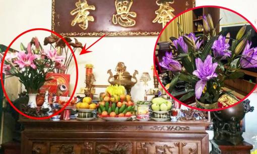 Nên hay không nên cắm hoa ly trên bàn thờ ngày Tết?