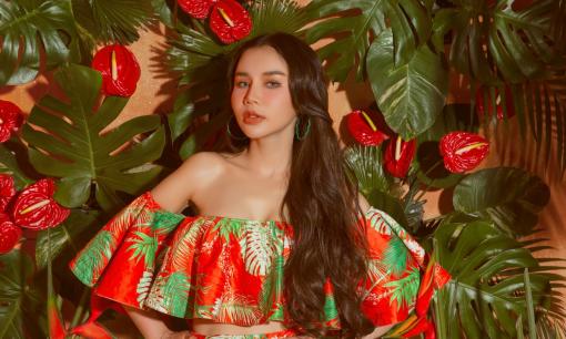 Một năm 'đạp gió rẽ sóng' của chị đẹp Jenny Trần