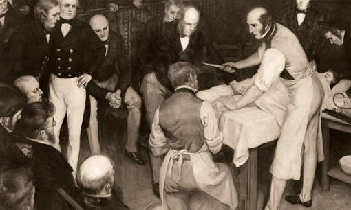 Trong thời đại không có thuốc mê, người nước ngoài phẫu thuật như thế nào? Cậu bé người Anh bị đánh bất tỉnh bằng gậy... 