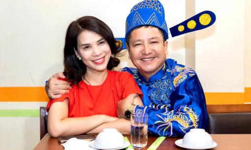 Chí Trung gói bánh đón Tết cùng bạn gái Á hậu, tự nhận mình là 'táo thất sủng'