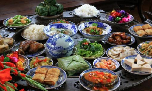 Mâm cỗ ngày Tết 3 miền Bắc - Trung - Nam có gì khác nhau?