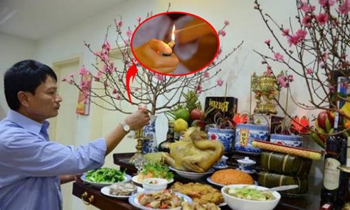 Có nên thắp hương liên tục trong mấy ngày Tết? Lý giải từ chuyên gia 