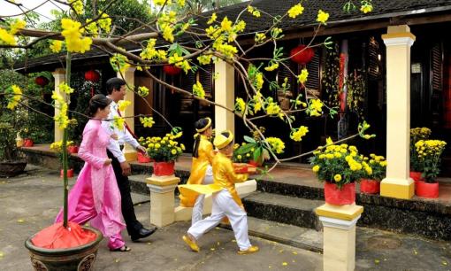 Ngày giờ đẹp, hướng tốt xuất hành đầu năm Giáp Thìn 2024