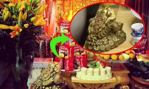 Đặt cóc Ngậm Tiền Thiềm Thừ cần lưu ý gì để tiền không nhảy khỏi cửa?