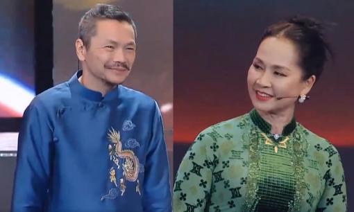 Lần hiếm hoi NSND Lan Hương, NSND Trung Anh khoe giọng hát trên sân khấu