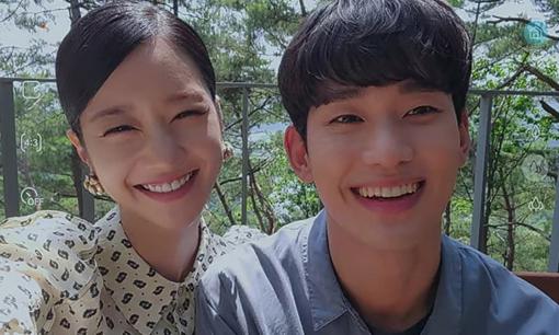 Nhìn tướng vợ chồng đoán độ bền hôn nhân: Cặp đôi làm gì cũng hòa hợp, hạnh phúc viên mãn thường có hai điểm này