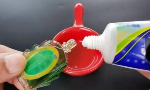 Trộn dầu gió với kem đánh răng: Mẹo hay cả nam và nữ đều cần, đừng bỏ qua