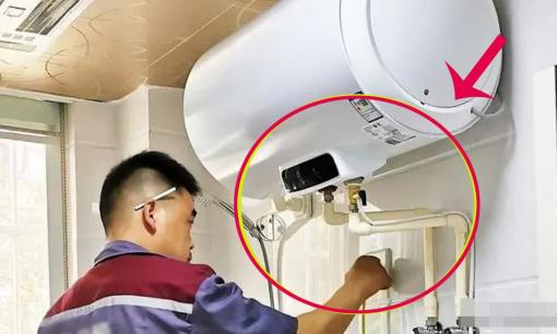 Bình nước nóng nên bật 24/24 hay chỉ bật khi sử dụng? Cách nào tiết kiệm điện? Nhiều người làm sai nên 'ngốn' nhiều điện