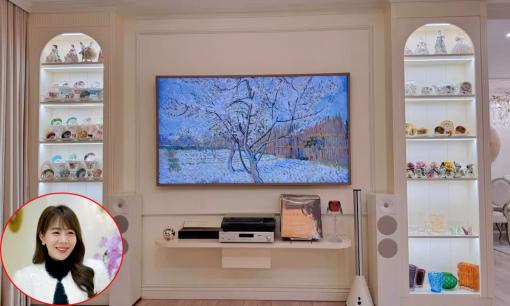 MC Diệp Chi khoe phòng khách 'sang - xịn', bảo sao chỉ thích ở nhà 