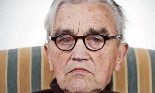 Bất kể nam hay nữ, “tóc” ở đây càng dài thì càng có thể sống lâu, nếu đủ điều kiện thì xin chúc mừng trước