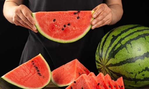 Ăn dưa hấu có nguy hiểm không? Những người này nhất định phải cẩn thận, nếu không hậu quả sẽ rất thảm khốc!