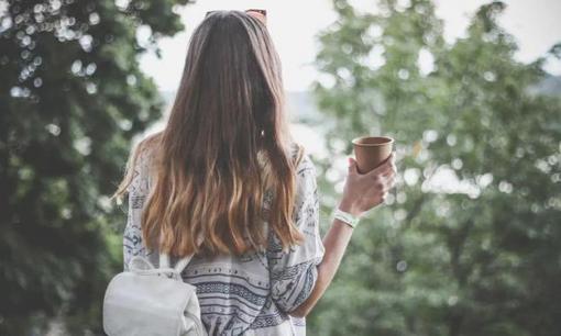 Có phải người có mái tóc dày sẽ sống lâu hơn? Tuổi thọ phụ thuộc vào điều gì? 