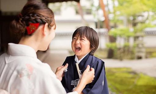 Bí mật nghệ thuật trong cách nuôi dạy con của mẹ Nhật: 7 điều giúp trẻ lanh lợi, thông minh và luôn ngoan ngoãn