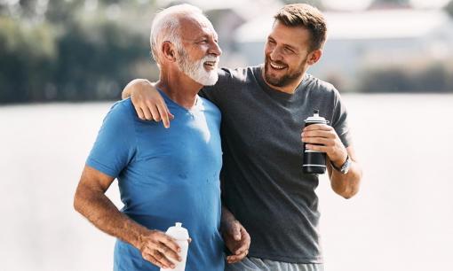 Y học cổ truyền đúc kết đặc điểm của nam giới sống trường thọ: '1 đen, 2 nhỏ, 3 mềm'