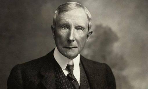 Tỷ phú đầu tiên trên trái đất nói thẳng: Đừng lúc nào cũng nói ‘thất bại là mẹ thành công’, nhớ rằng con lợn cũng có thể trèo cây nếu được ngợi khen!