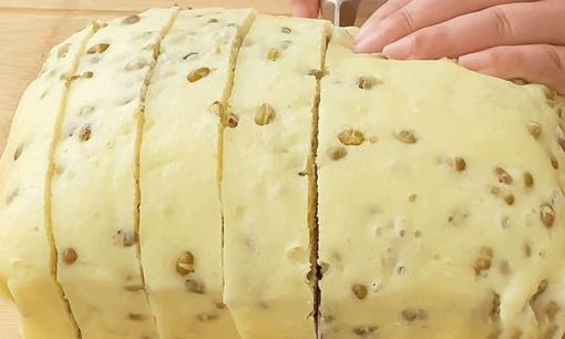 Thêm hai quả trứng vào đậu xanh, hướng dẫn bạn làm món bánh hấp ngon ngọt và mềm xốp