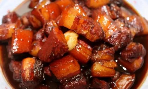 Bí quyết nấu món thịt lợn kho: Làm thành thạo các bước, thịt sẽ có mùi thơm đậm đà, màu đỏ tươi, mềm và không bị hôi