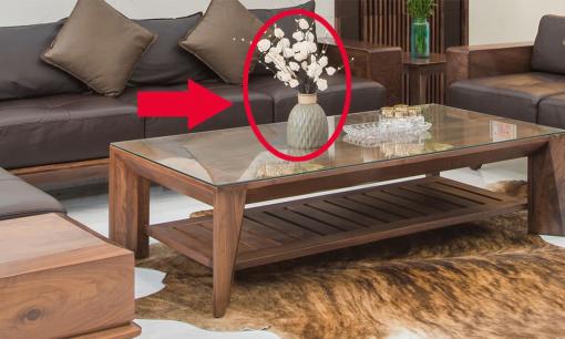 Bàn uống nước đừng để 3 thứ này vừa mất thẩm mỹ, vừa phạm đại kỵ phong thủy