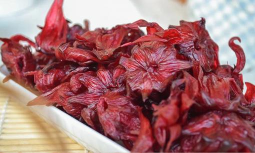 Loại hoa rất tốt cho gan và thận, quét sạch mỡ máu, ở chợ Việt bán rẻ như cho nhưng nhiều người chưa biết ăn, thật lãng phí!