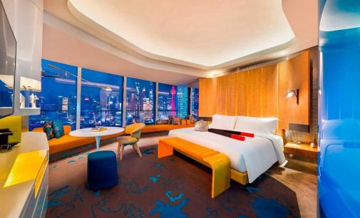 Bạn lo lắng bị chụp ảnh lén khi ra ngoài ở khách sạn trong dịp đi du lịch? Hướng dẫn cách tìm camera lỗ kim bằng điện thoại di động