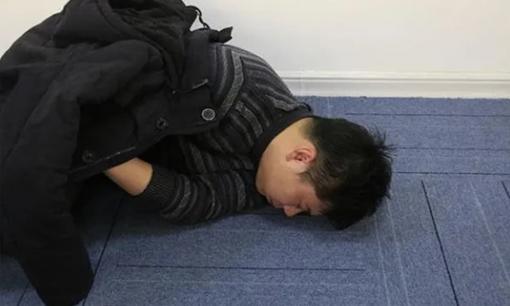 Những dấu hiệu nào sẽ xuất hiện trên cơ thể trước khi một người đột ngột qua đời? Bạn phát hiện ra nó càng sớm thì càng tốt