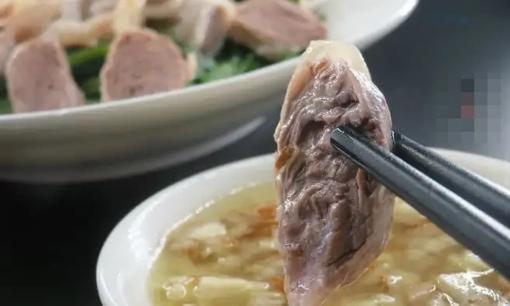  Đây là miếng thịt “có giá trị nhất” trên con lợn và cũng là phần ngon nhất, thơm hơn ức bò, người bán thịt thường giữ bí mật để ăn